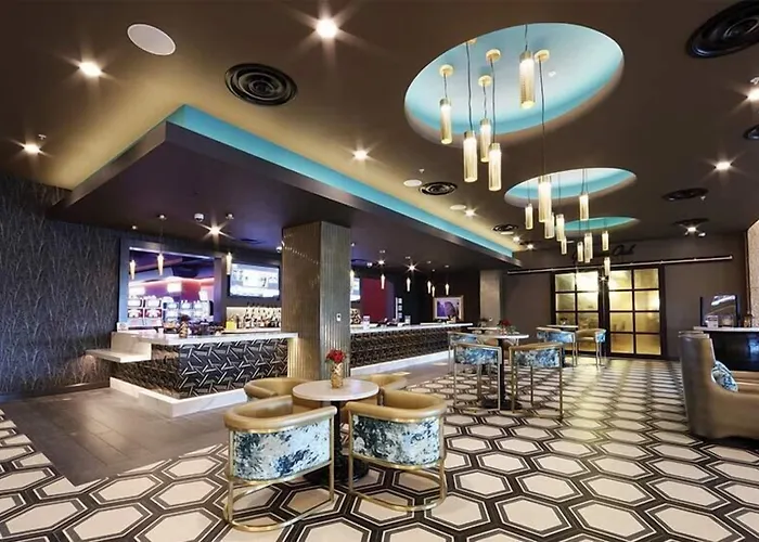 Oak Grove Racing Gaming & Hotel